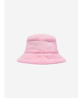 Fendi Girls Logo Bucket Hat in Pink s'inspire de l'anatomie humaine