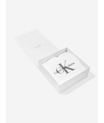 Calvin Klein Baby Monogram Starter Gift Set in White ou a consommer sur place