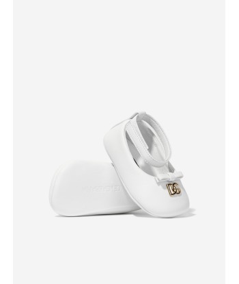 Dolce & Gabbana Baby Girls Leather Pre-Walkers in White des créatures d'habitude